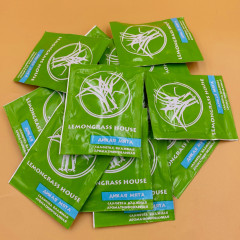 Салфетка влажная ароматизированная антибактериальная