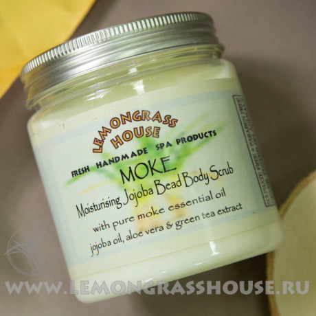 Скраб для тела с гранулами жожоба «Водяной жасмин Мок»