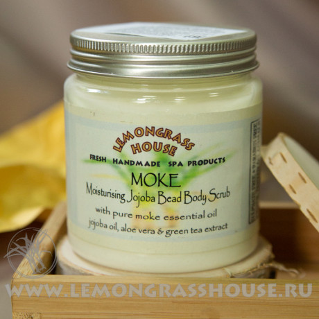 Скраб для тела с гранулами жожоба «Водяной жасмин Мок»
